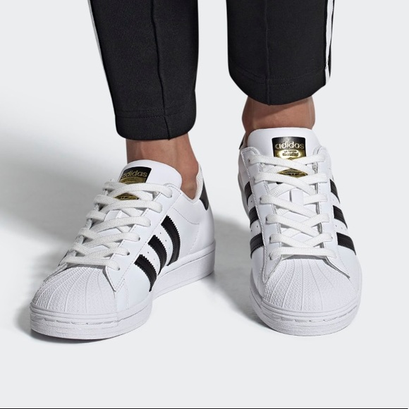 adidas Shoes - Adidas Women’s Superstars